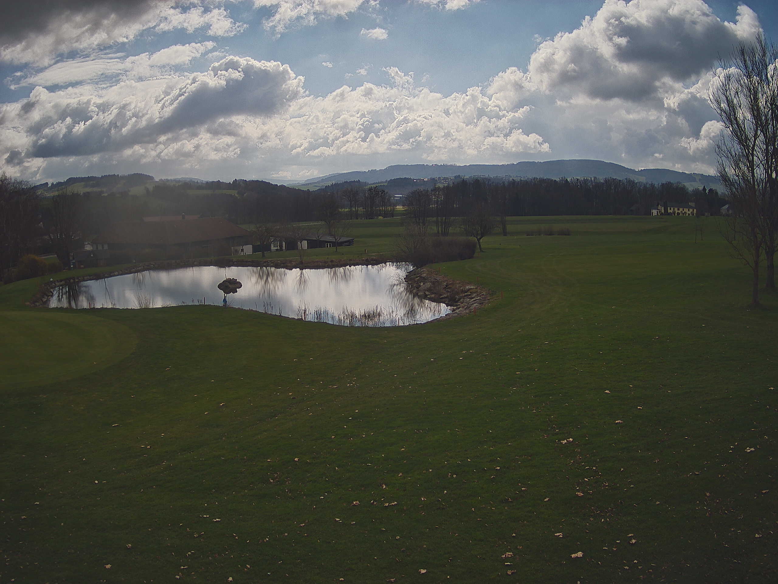 Live Webcam Bild von Loch 9